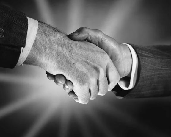 Vietnam Presses Ahead with Trade Talks Amid Inflation Pressures